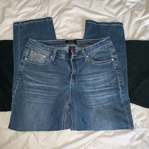 Earl Jeans Capris with bling